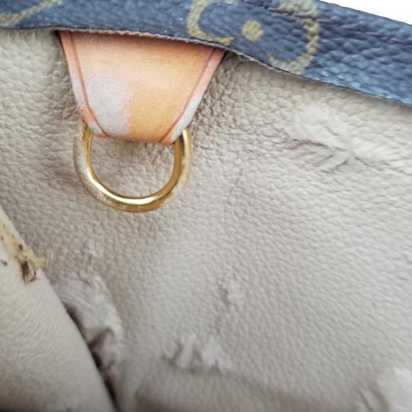Authentic  Louis Vuitton Monogram Sac Plat Tote Handbag - Picture 16 of 16